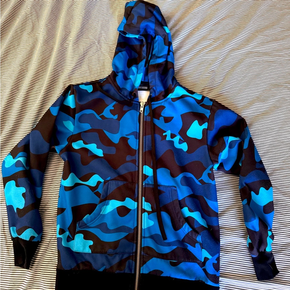Small men’s Pink Dolphin sweatshirt
